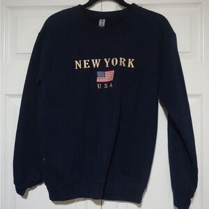 Gildan Navy Blue New York USA Sweater